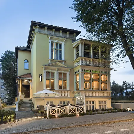 Hotel Impresja 3*