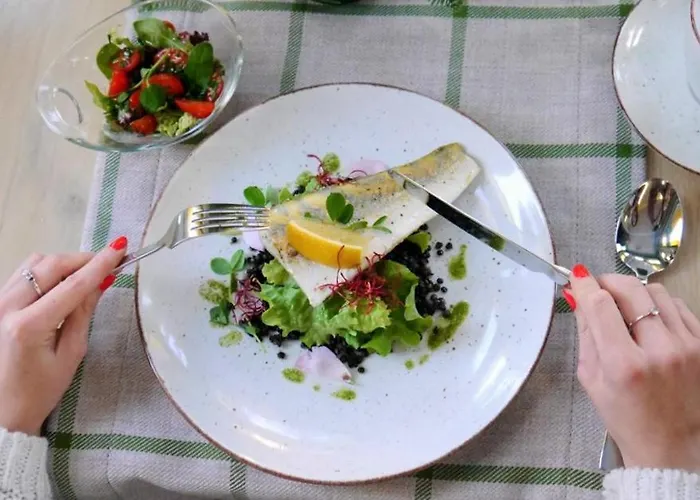 茵普莱思雅酒店 酒店